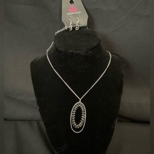 Black bling necklace